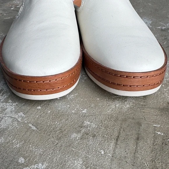 Vince Canella Leather Slip On Mules - Picture 4 of 7